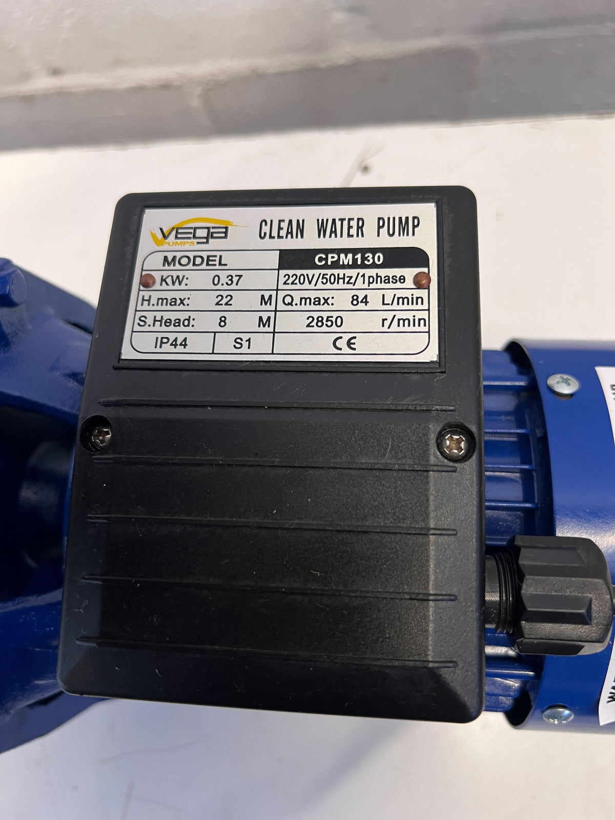 Vega clean water pump with specifications on a white background