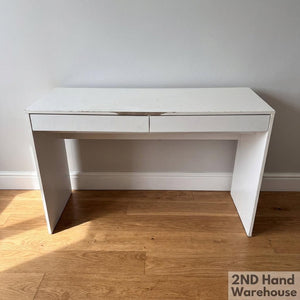 Desk  - Sleek White Desk with 2 Drawers - Versatile & Modern  - Visible damages - 2ndhandwarehouse.com