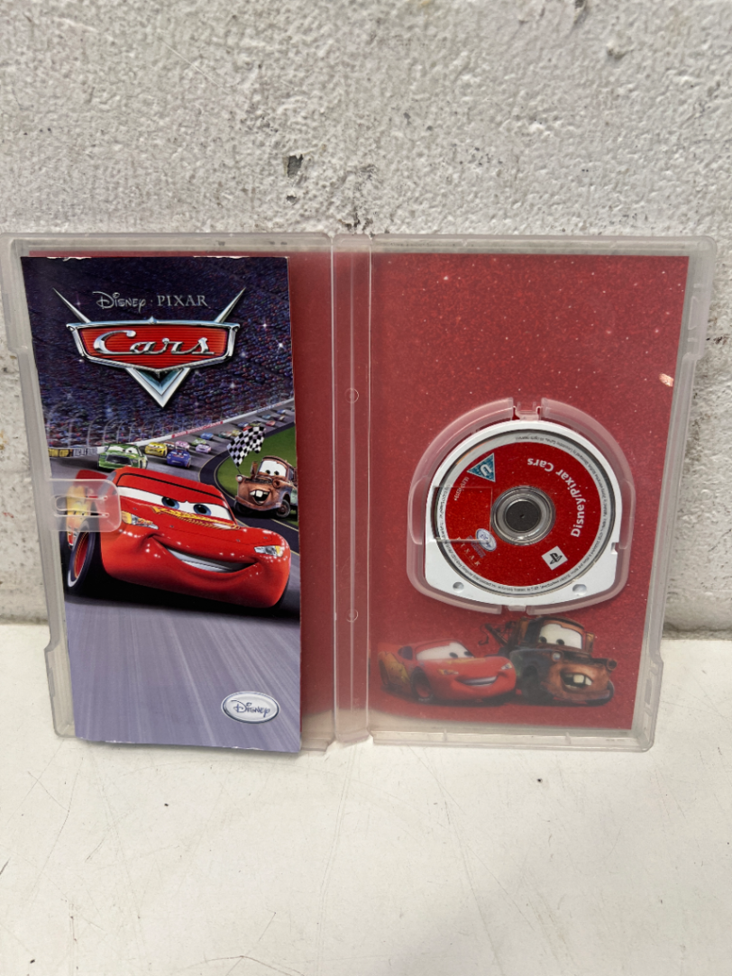 Disney Pixar Cars - Sony PSP Game (Essentials Edition) - Minor UMD Crack - 2ndhandwarehouse.com