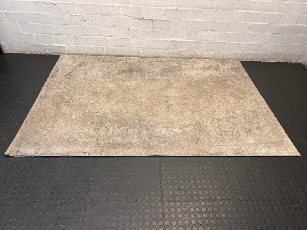 Diva Polyester Patterned Area Rug (230 x 160cm) — Used; Fair Condition