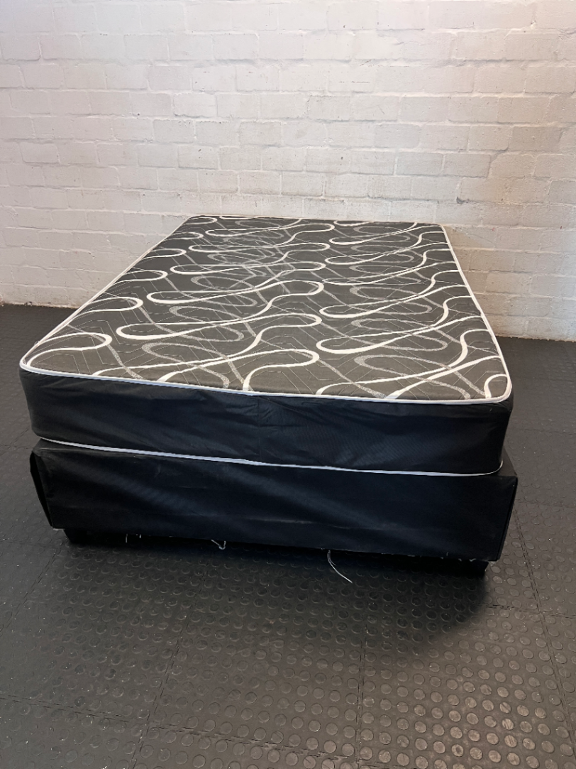 Double Bed Base Set — Damaged Base Cover & Soft Mattress - 2ndhandwarehouse.com
