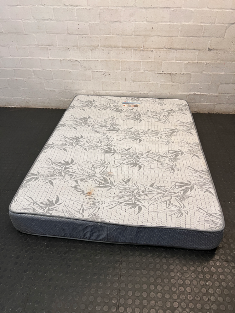 Double Mattress with Quilted Bamboo Pattern - 2ndhandwarehouse.com