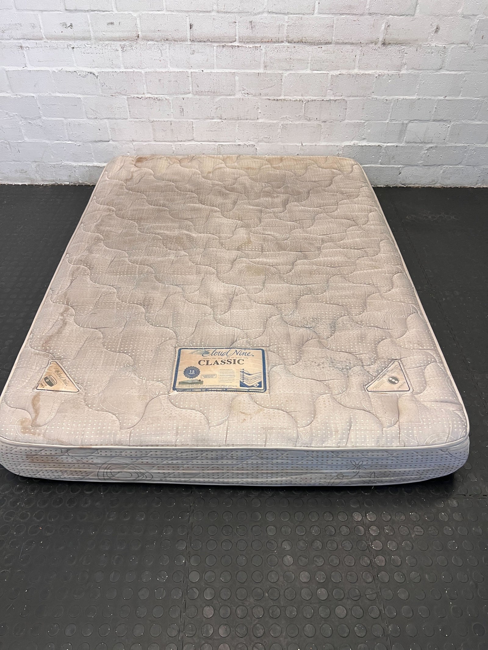 Double Size Classic Mattress – Comfortable, Good Condition, Affordable