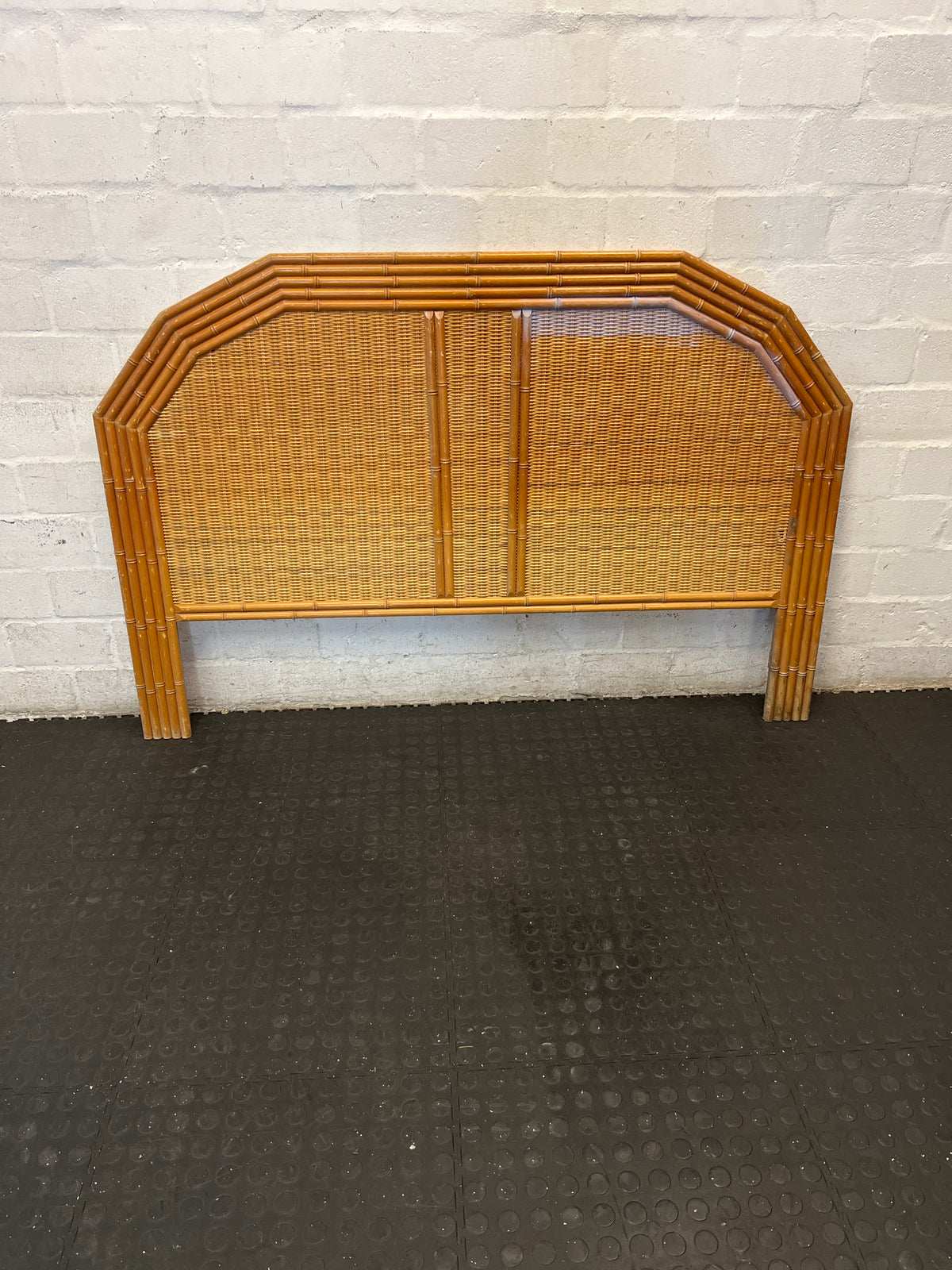 Double headboard - 2ndhandwarehouse.com