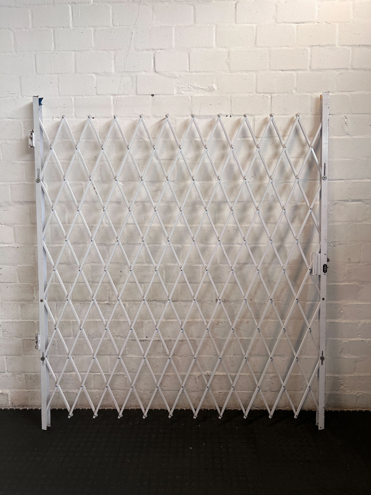 Durable Retractable Security Gate - Expandable Lattice Barrier - 2ndhandwarehouse.com