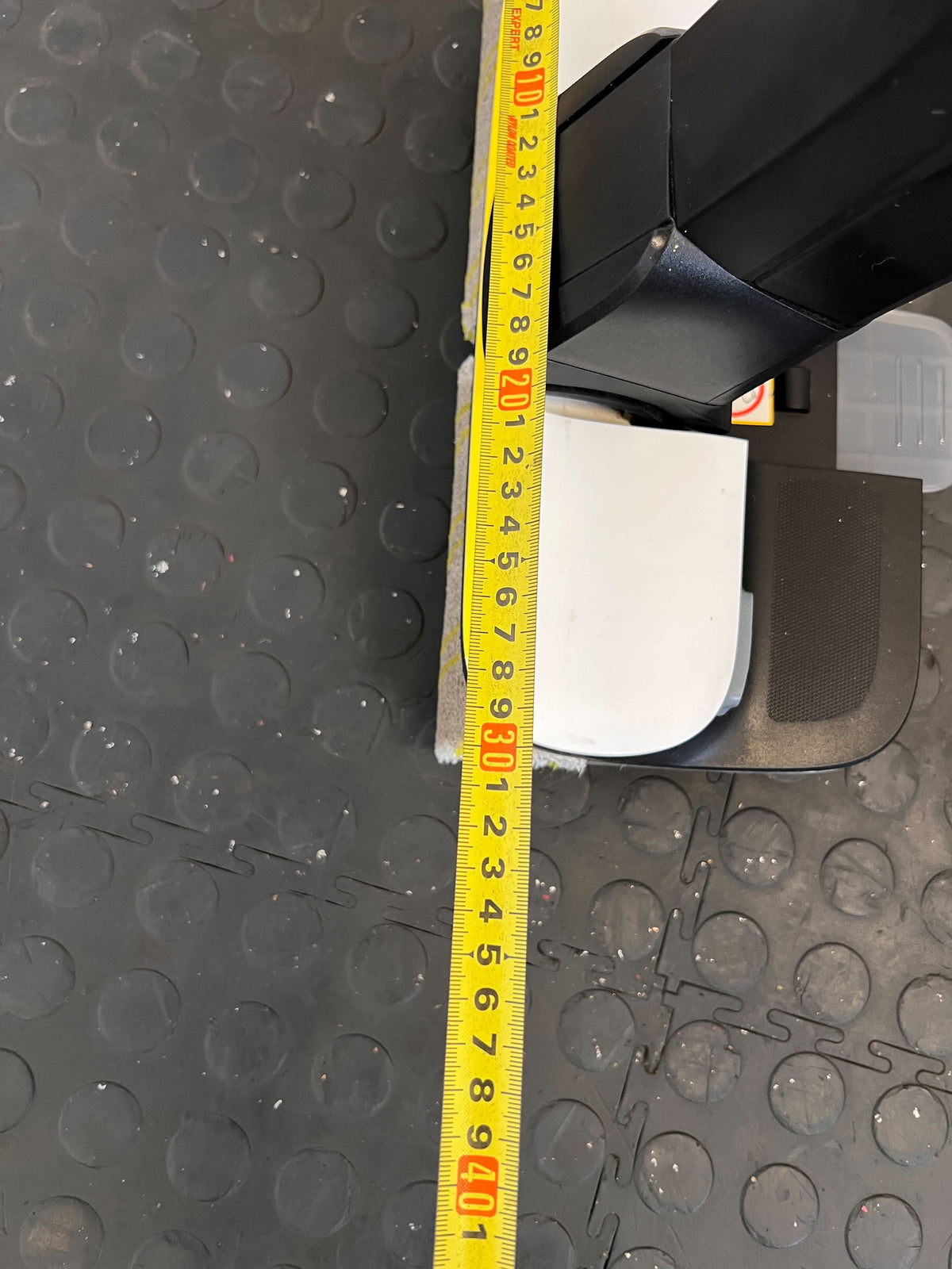 Efficient Cordless Grey Floor Vacuum with Accessories - Minor Wear