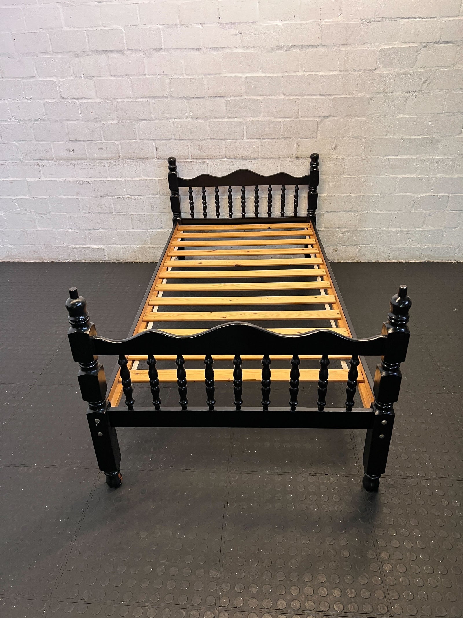 Elegant Black Wooden Single Bed Frame with Slats – Vintage Style - REDUCED