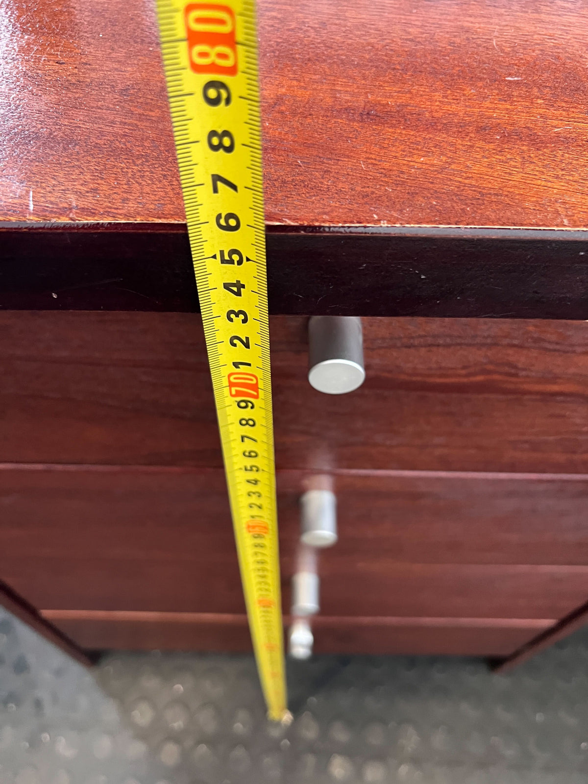 Elegant Curved L-Shaped Reception Desk with Risers & Storage