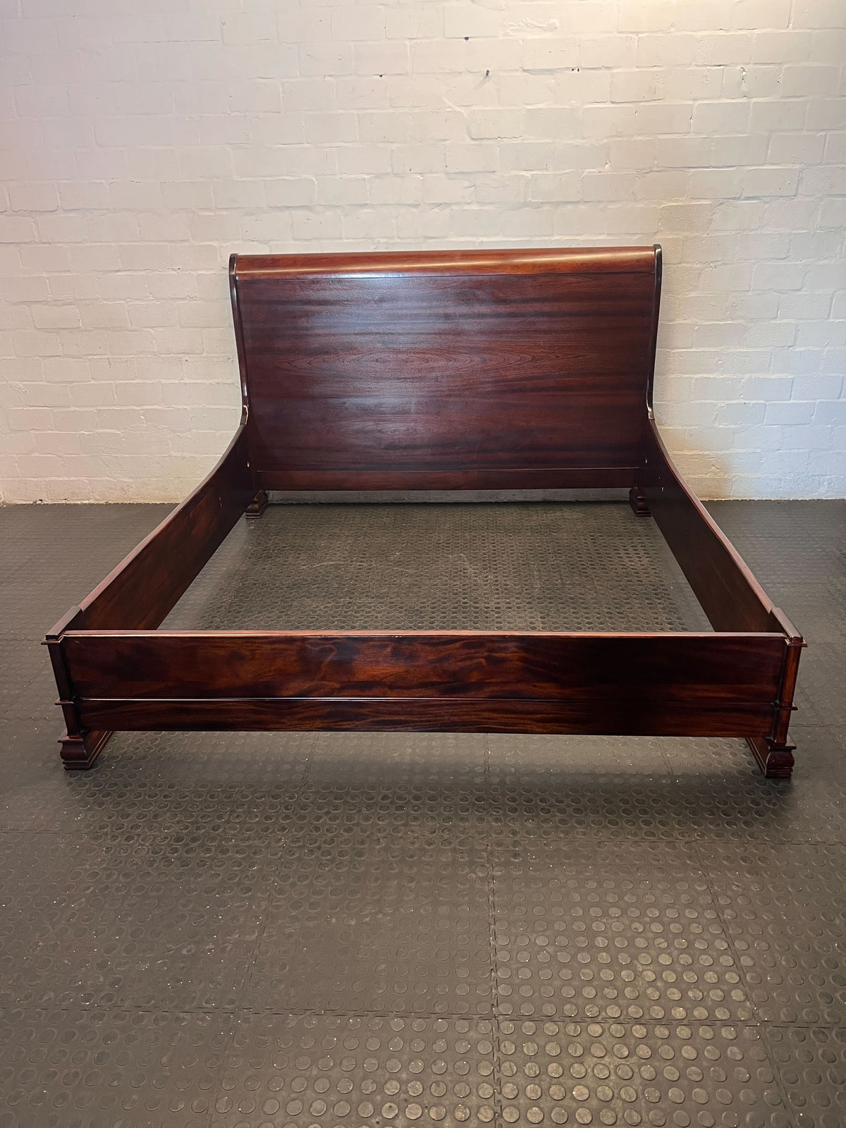 Elegant Dark Wood Sleigh Bed Frame - Vintage Charm for Your Bedroom ✨ - no slates