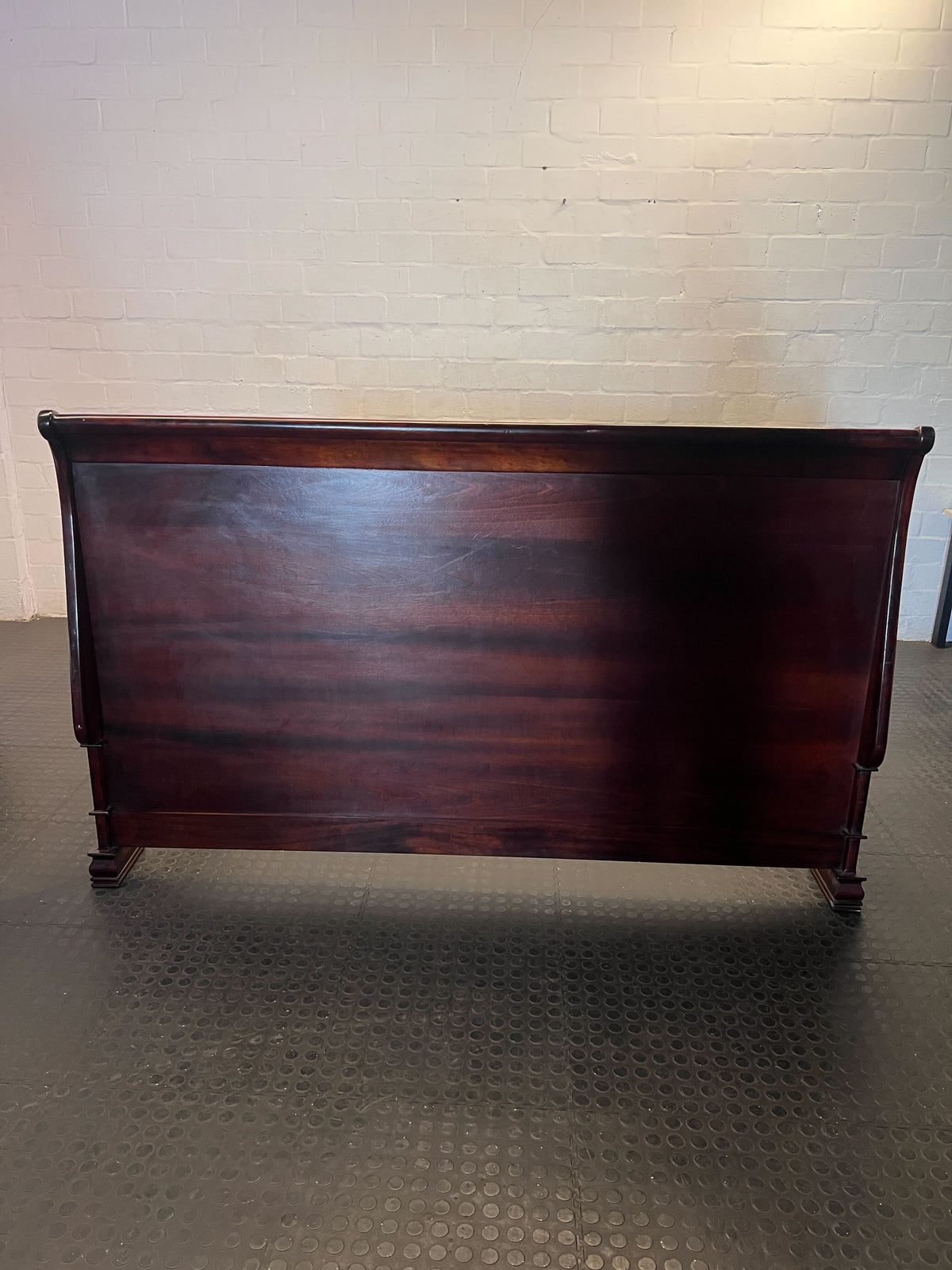 Elegant Dark Wood Sleigh Bed Frame - Vintage Charm for Your Bedroom ✨ - no slates