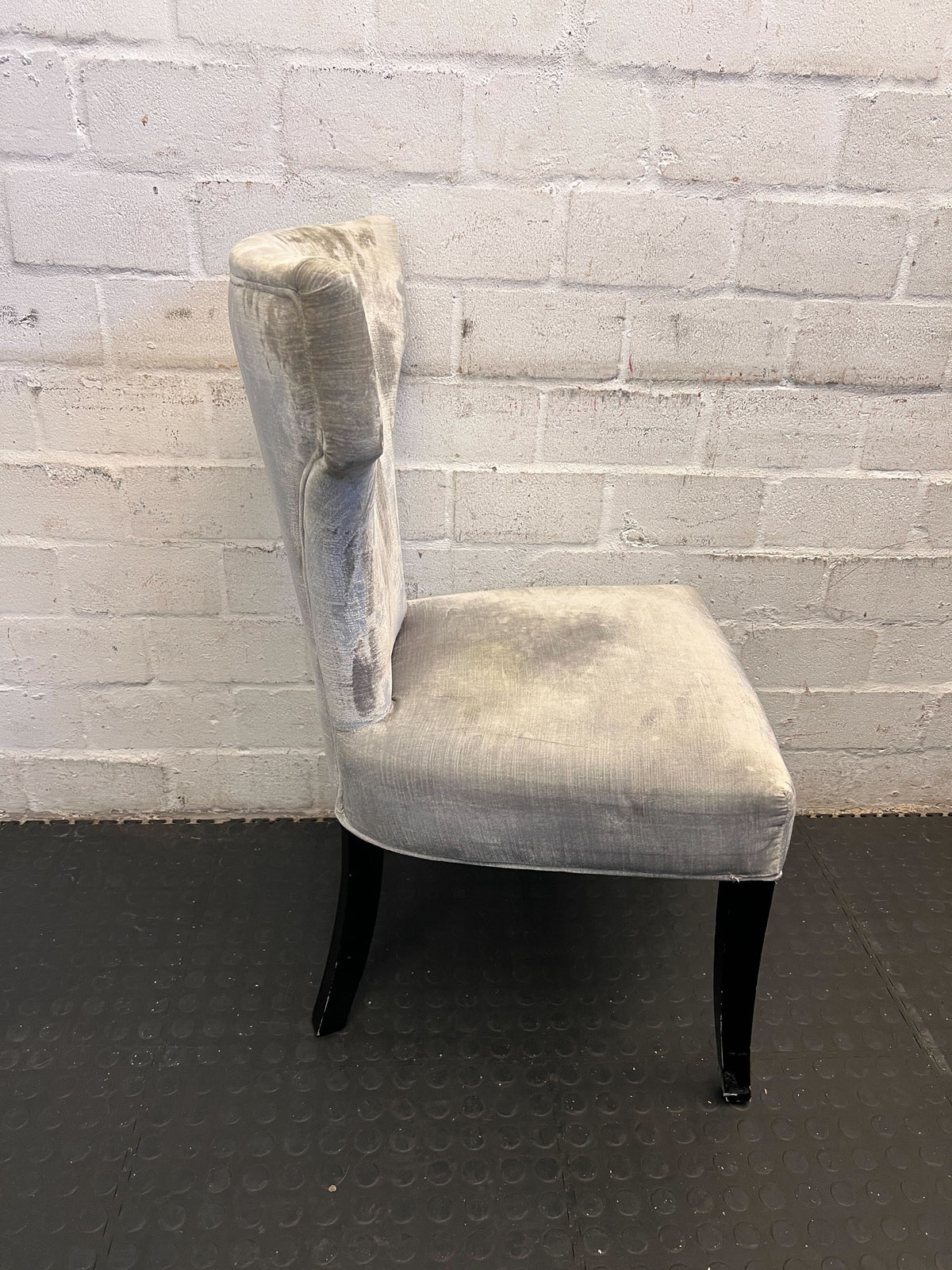 Elegant Grey Upholstered Dining Chair with Black Legs — Minor Wear - PRICE DROP - 2ndhandwarehouse.com