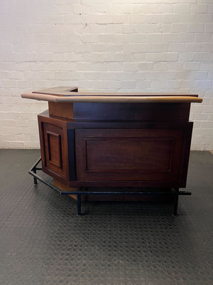 Elegant L-Shaped Wooden Bar Counter