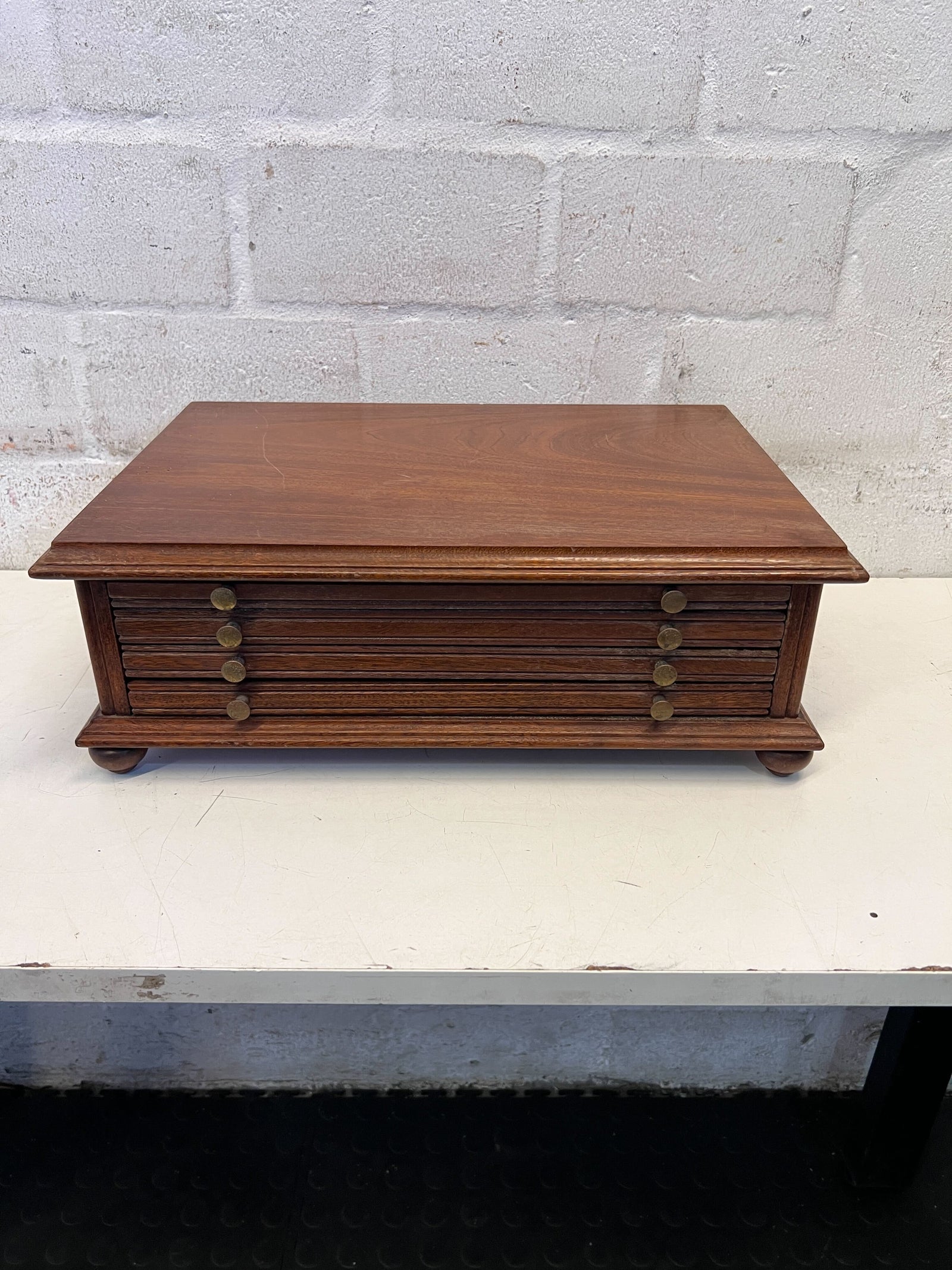 Elegant Vintage Wooden Storage Box with Brass Accents - Minor Scratches