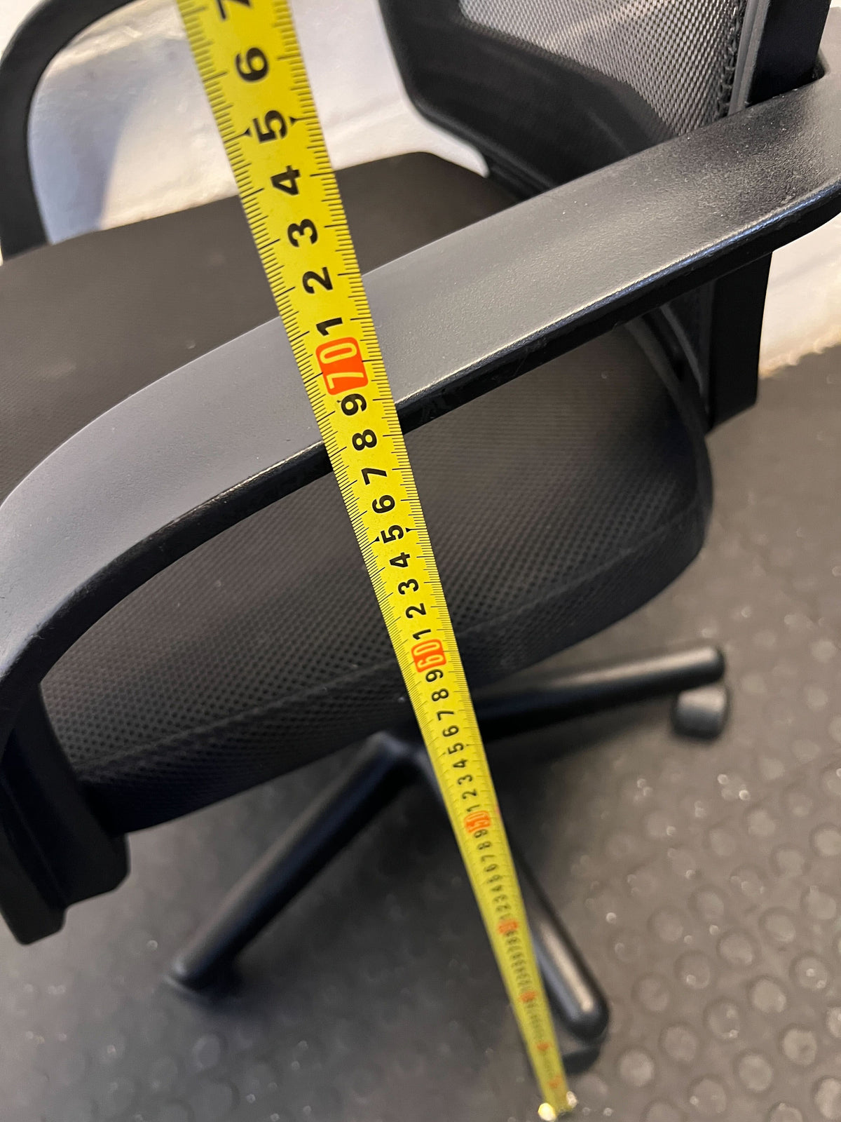 Ergonomic Black Mesh Office Chair with Armrests