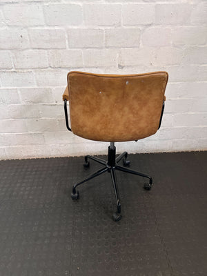 Executive Tan Ribbed Swivel Office Chair