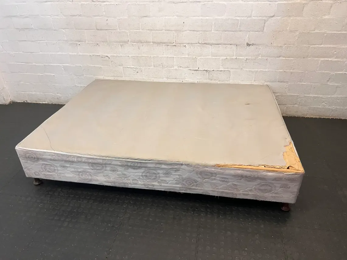 Floral Patterned Double Bed Base - 2ndhandwarehouse.com