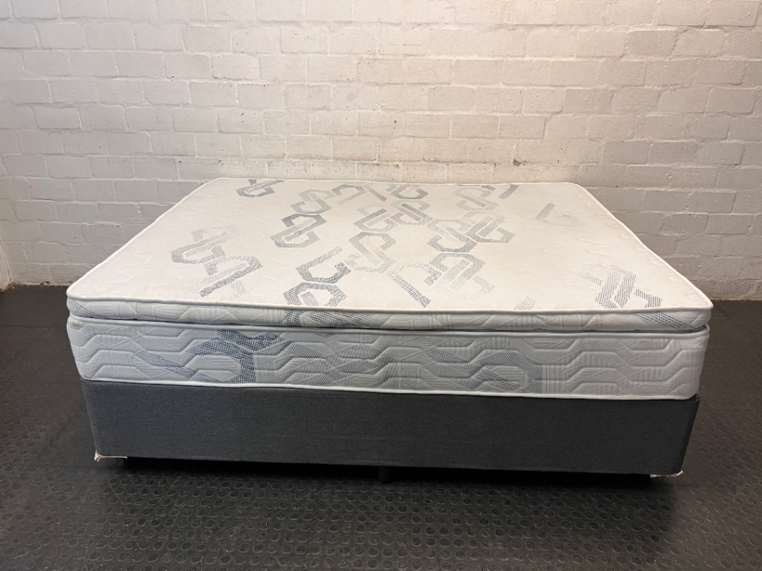 Forty Winks Queen Base Set with Pillow-Top Mattress — Good Condition with No Damage