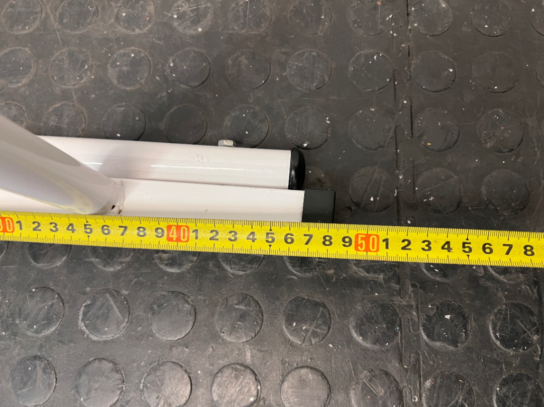 Freestanding Tubular Steel Toilet Support Rail