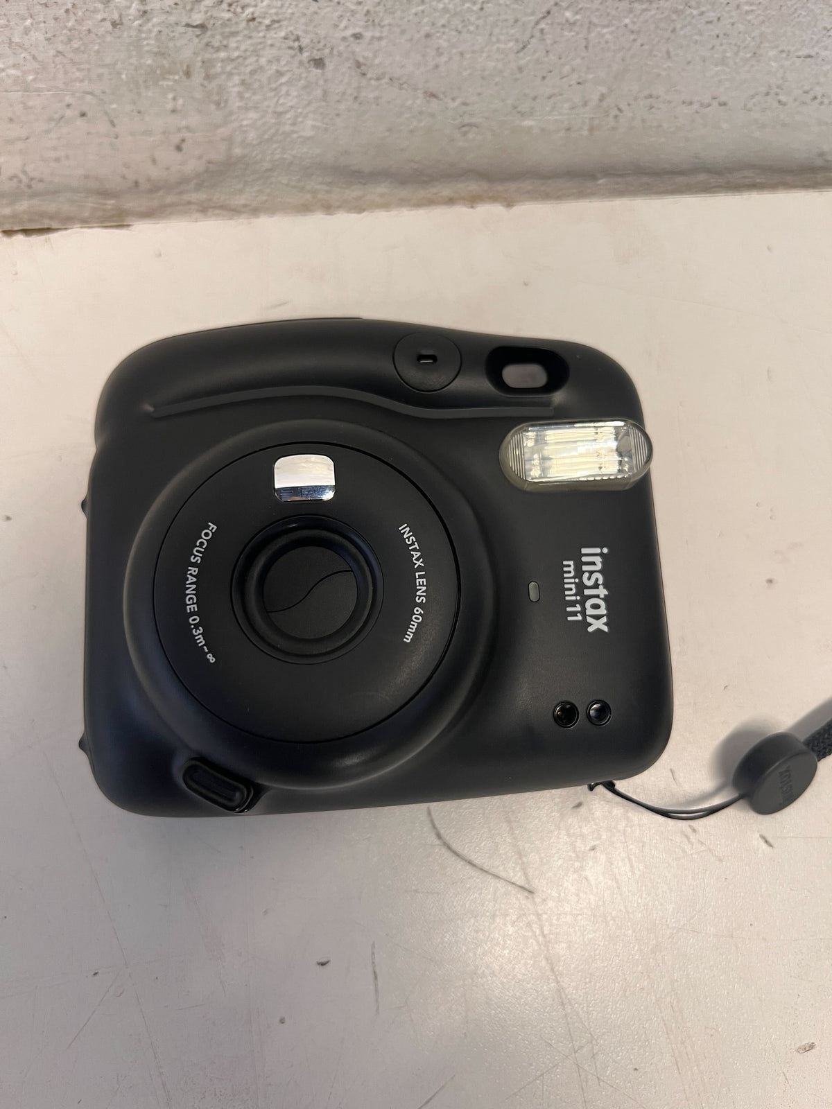 Fujifilm Instax Mini 11 Instant Camera - Black - 2ndhandwarehouse.com