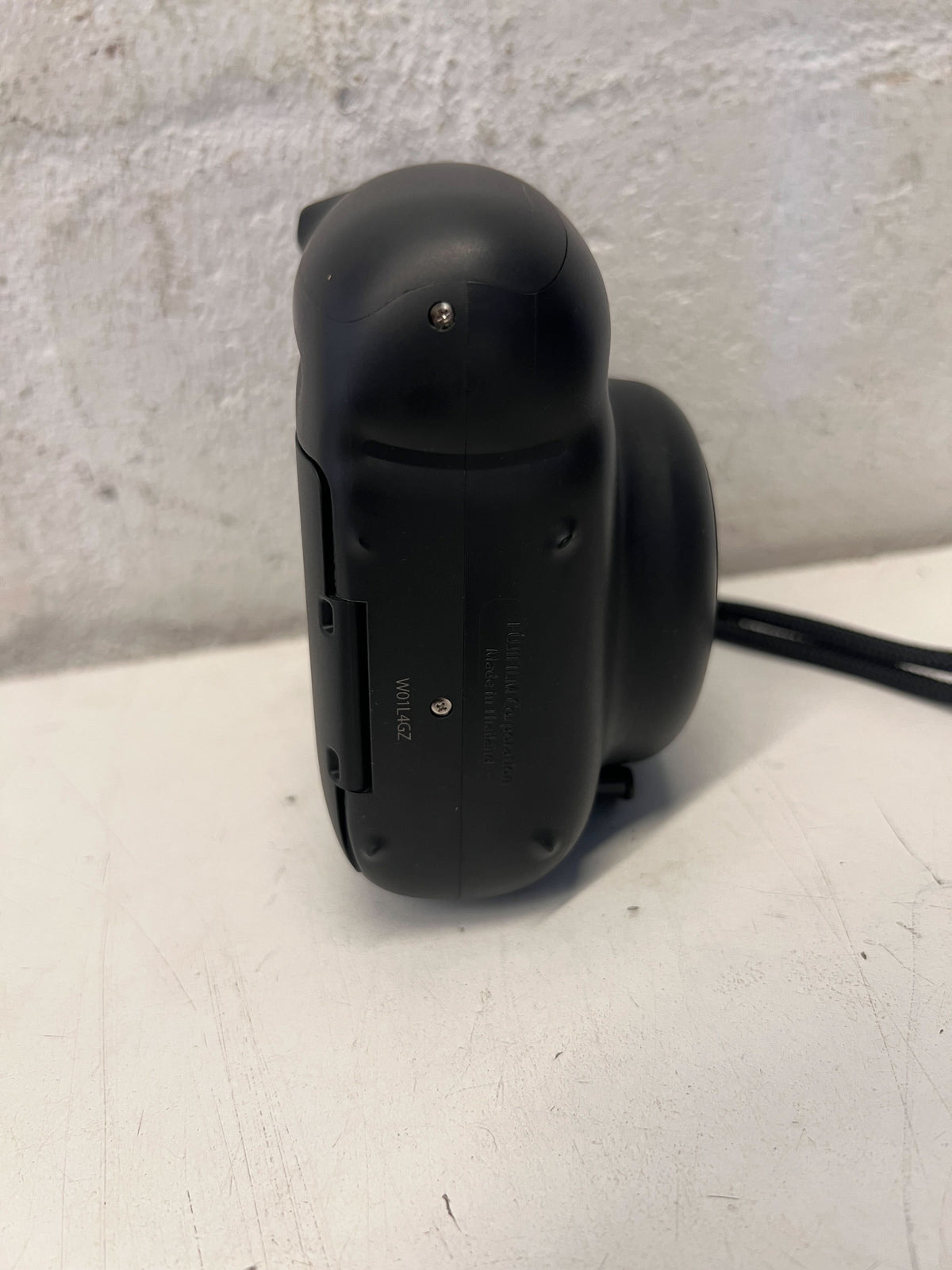 Fujifilm Instax Mini 11 Instant Camera - Black - 2ndhandwarehouse.com