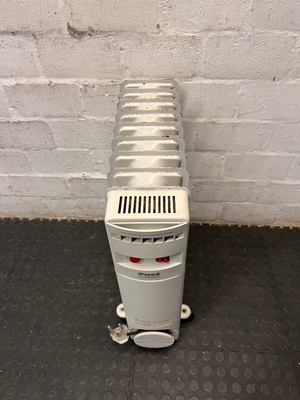 Fust Novamatic Oil-Filled Heater with Castors — Working Order with Visible Wear