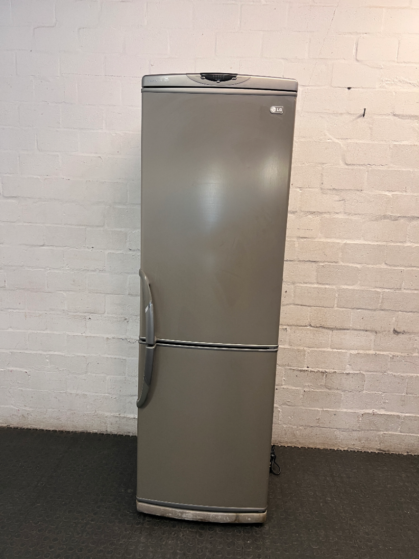 Grey LG Fridge Freezer with Bottom Freezer — Working Fridge with Loose Freezer Tray