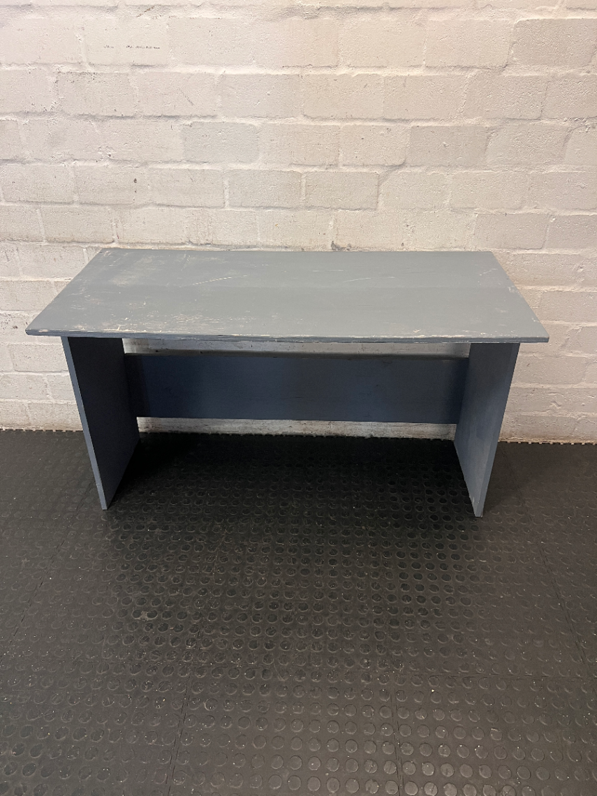 Grey Minimalist Office Desk - 2ndhandwarehouse.com