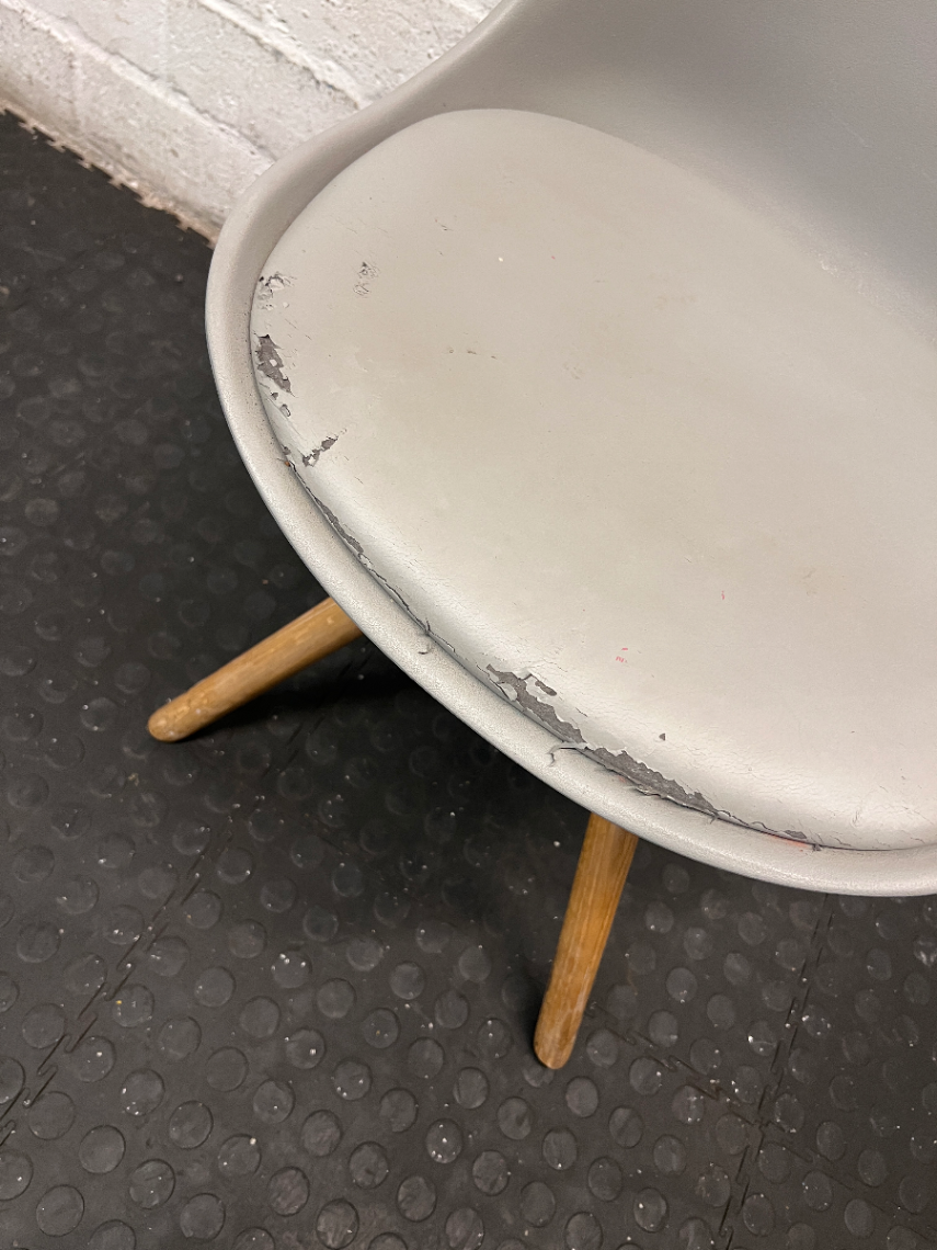 Grey Moulded Chair with Wooden Legs - Wear on Seat Cushion - 2ndhandwarehouse.com