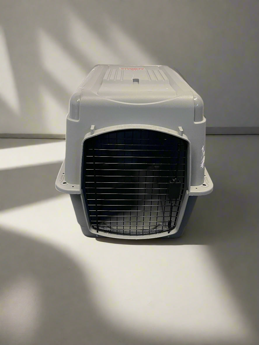 Grey Plastic Pet Carrier with Steel Door 80 BY 55 - Minor Scuff Marks