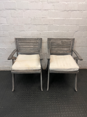 Grey-Wash Wooden Outdoor Dining Chair with Cushion — Weathered Frame with Signs of Wear - 2ndhandwarehouse.com