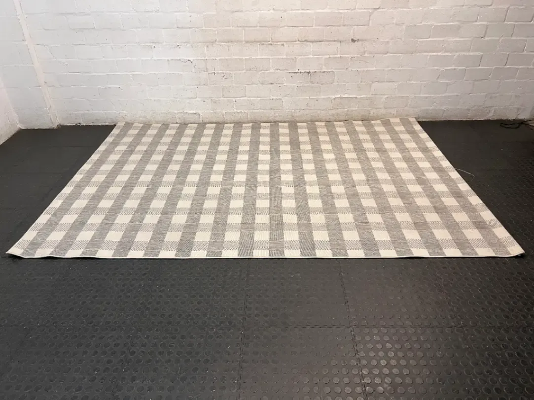 Grey and White Checkered Flat-Weave Floor Rug — Fair Used Condition
