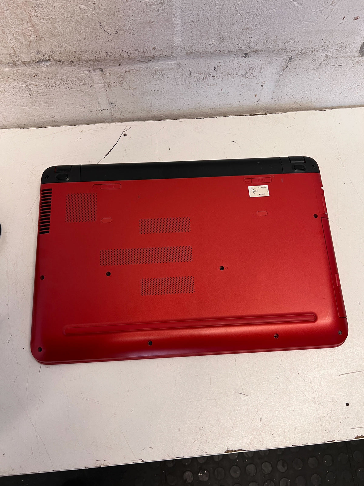 HP Pavilion Red & Grey Laptop - Intel Core i3 - Includes Charger - 2ndhandwarehouse.com