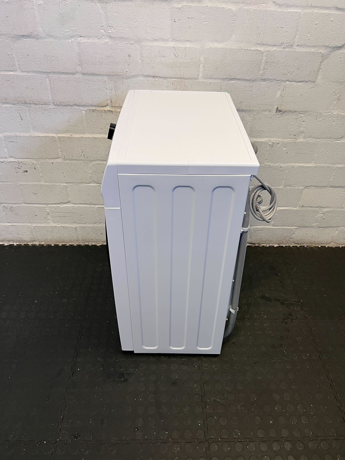 Hisense 6kg Front-Loading Washing Machine – White, A+++ Energy Rated - REDUCED