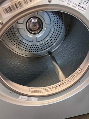 Hisense 8kg Front Load Tumble Dryer in Silver — Good Working Order - 2ndhandwarehouse.com