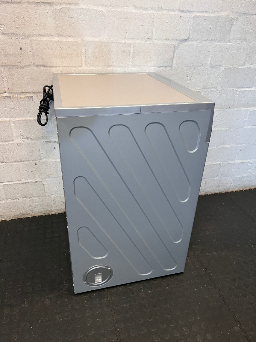 Hisense 8kg Front Load Tumble Dryer in Silver — Good Working Order - 2ndhandwarehouse.com