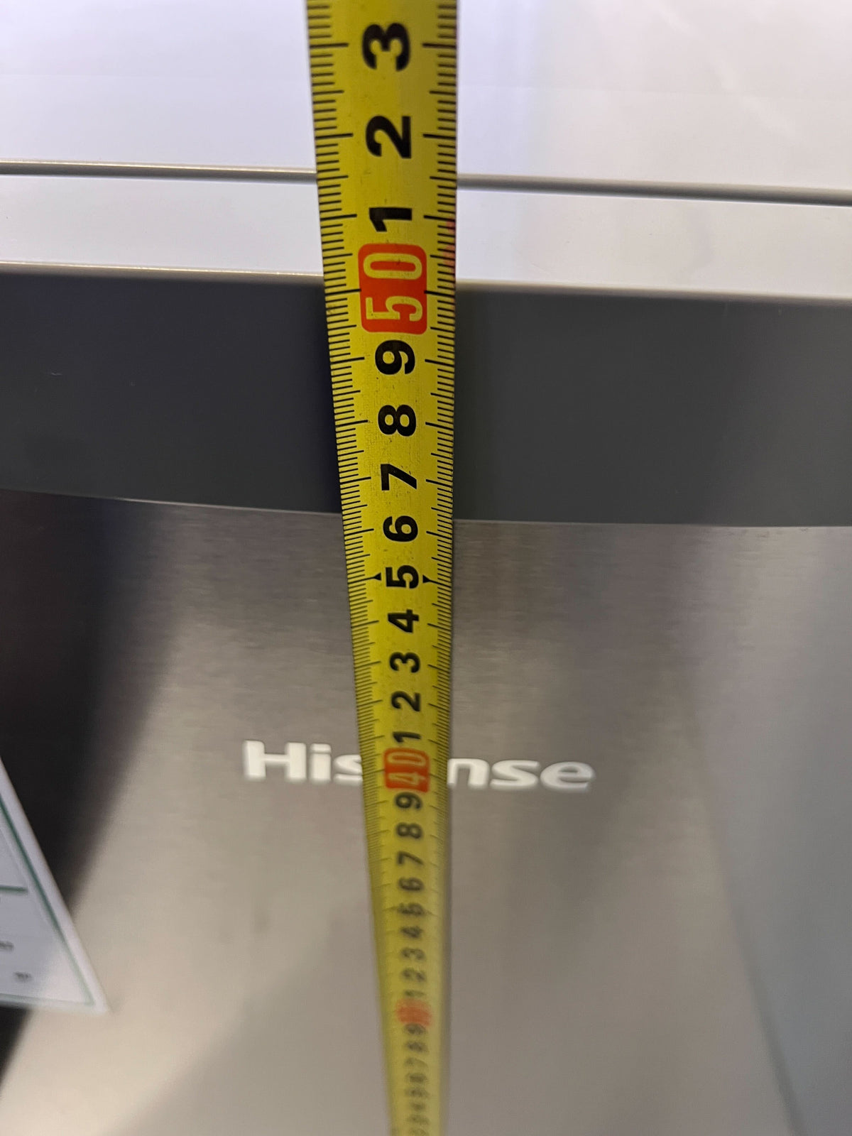Hisense A+ Energy Mini Bar Fridge - Compact & Stylish - 2ndhandwarehouse.com