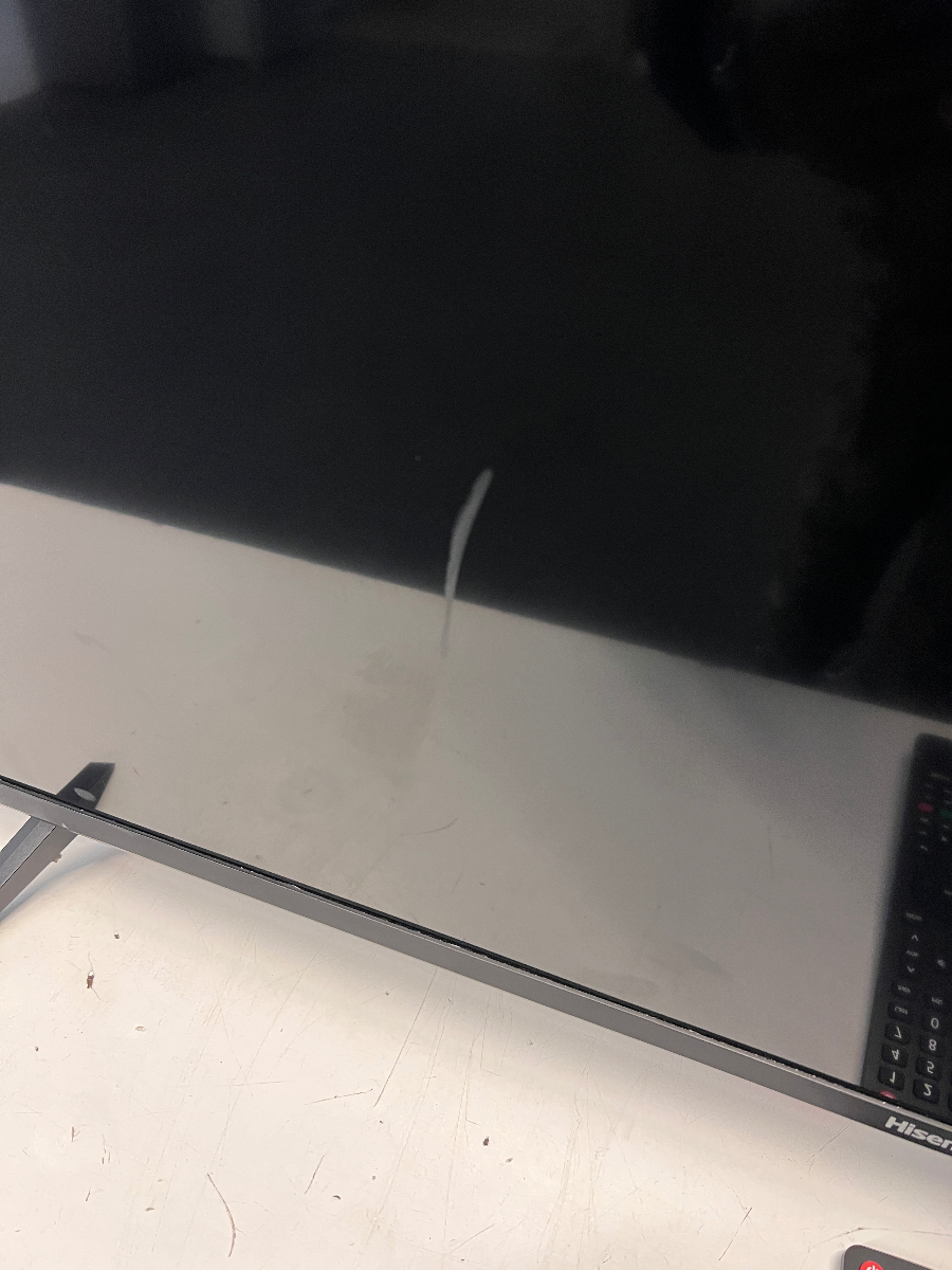 Hisense Flat Screen TV with Remote — Working Well; Used Condition