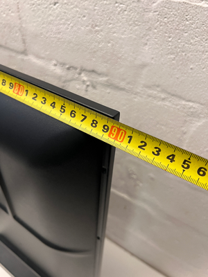 Hisense Flat Screen TV with Remote — Working Well; Used Condition