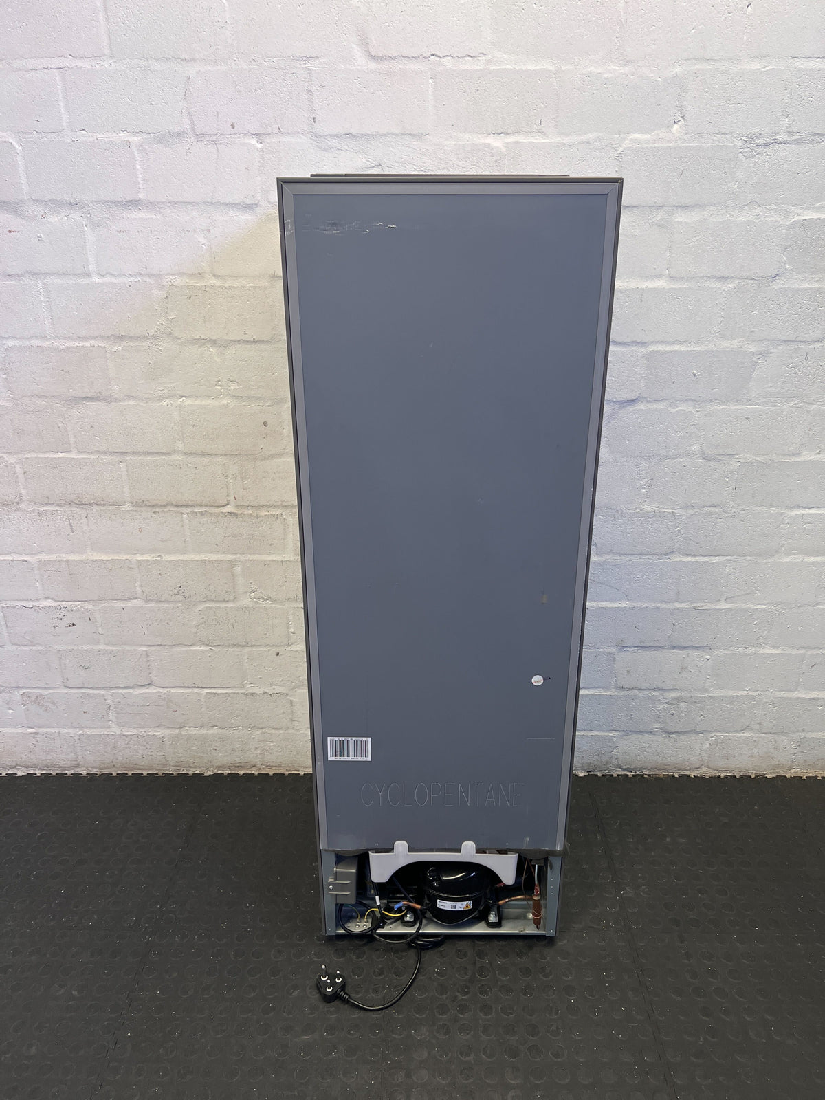 Hisense Grey Top-Freezer Fridge - small scratch