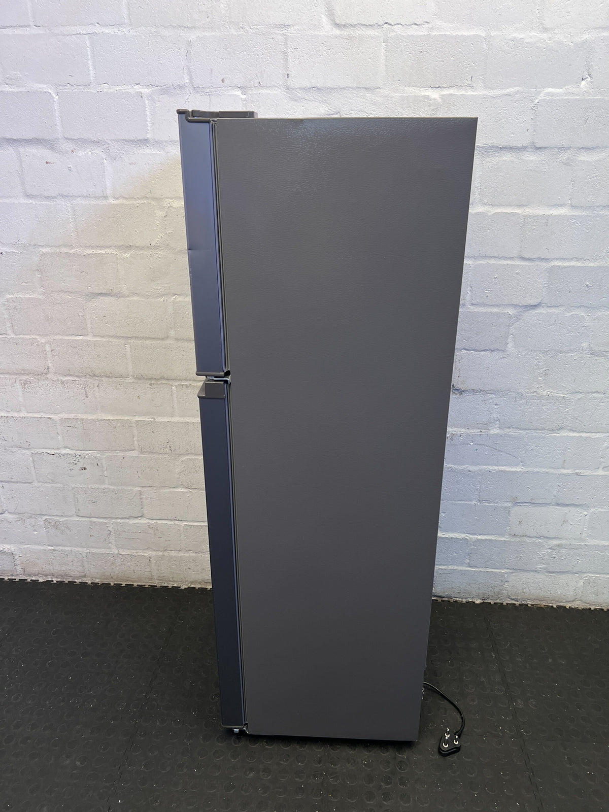 Hisense Grey Top-Freezer Fridge - small scratch