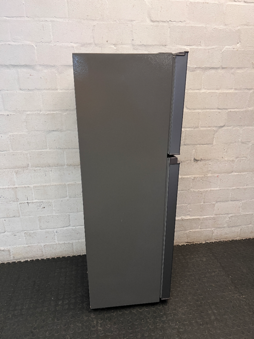Hisense Silver Top-Mount Fridge Freezer — Good Working Order