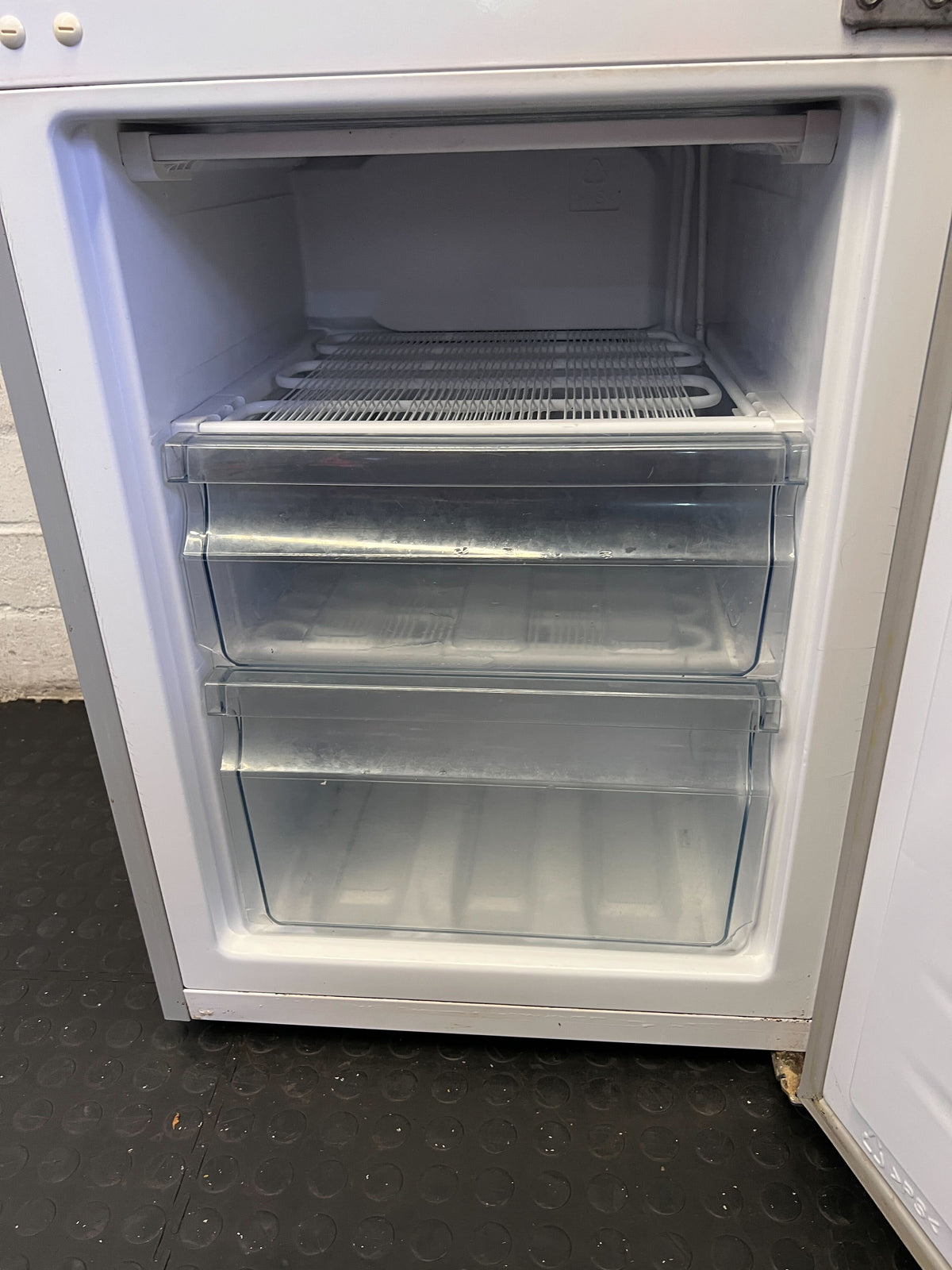 Hisense Sleek Silver Fridge Freezer