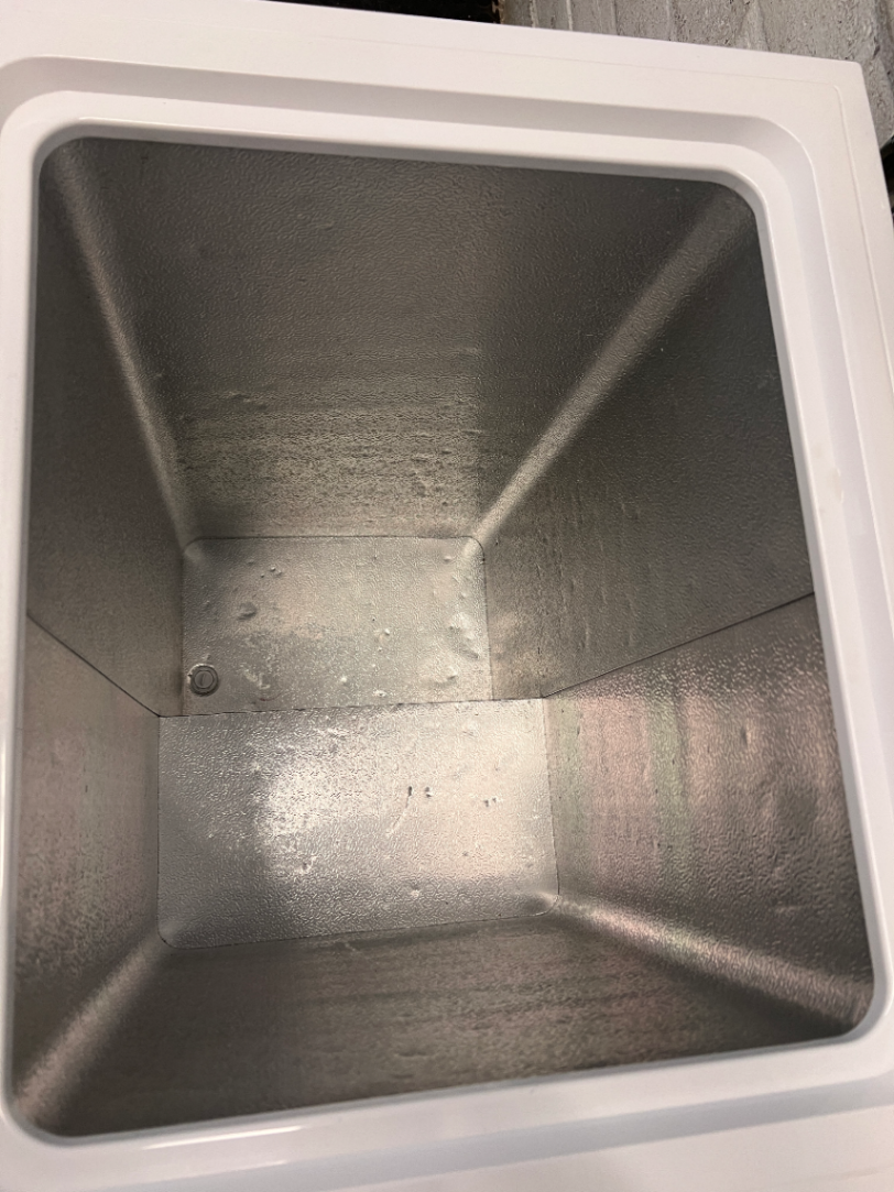 Hisense White Chest Freezer — Working Order with Heavy Exterior Wear
