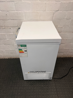 Hisense White Chest Freezer — Working Order with Heavy Exterior Wear
