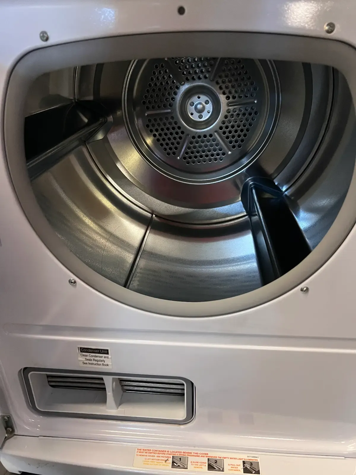 Hotpoint Aquarius TDC32 Condenser Tumble Dryer - Excellent Condition - 2ndhandwarehouse.com