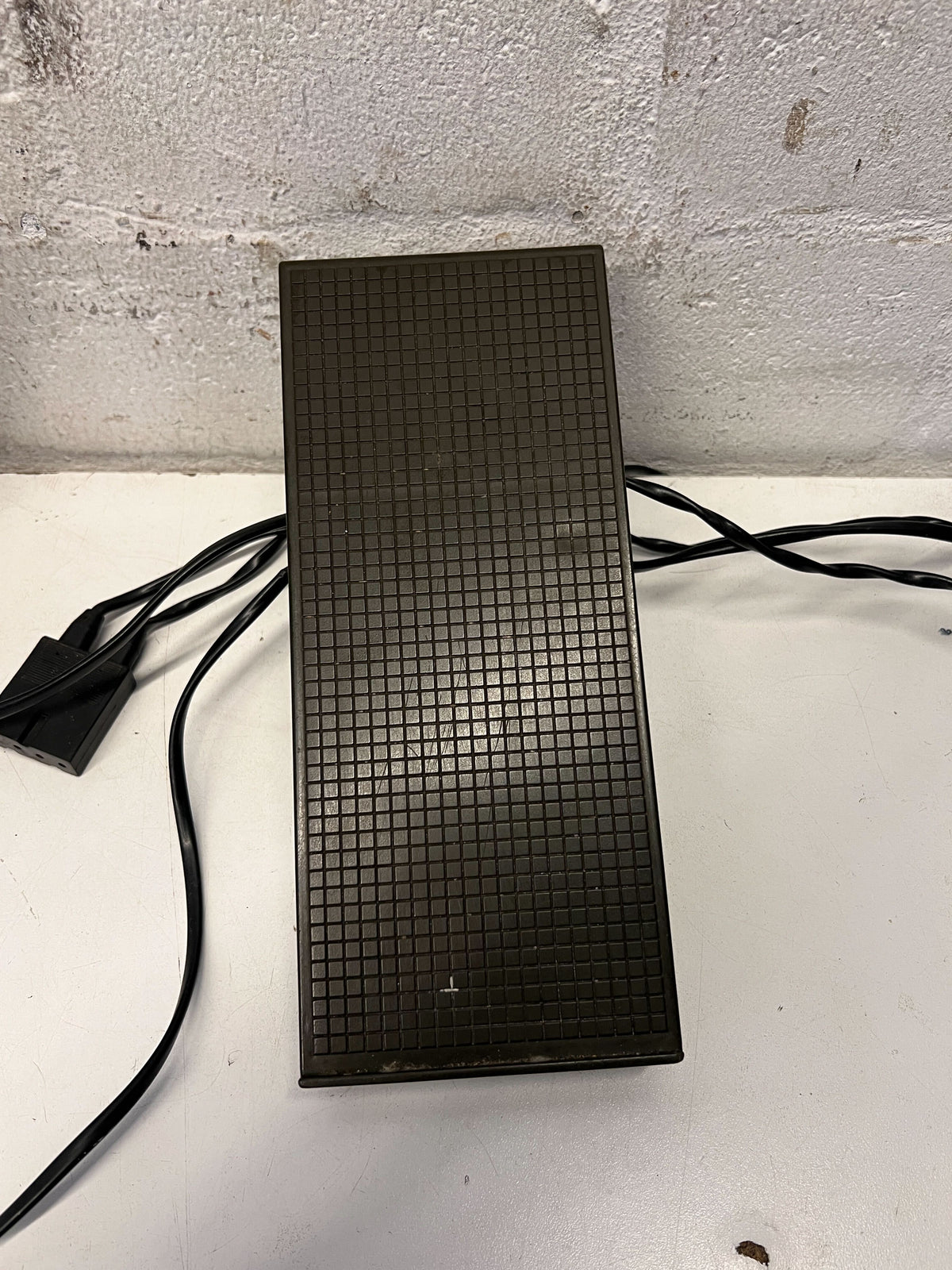 Husqvarna 3610 Vintage Sewing Machine - White and Brown, Minor Scuffs