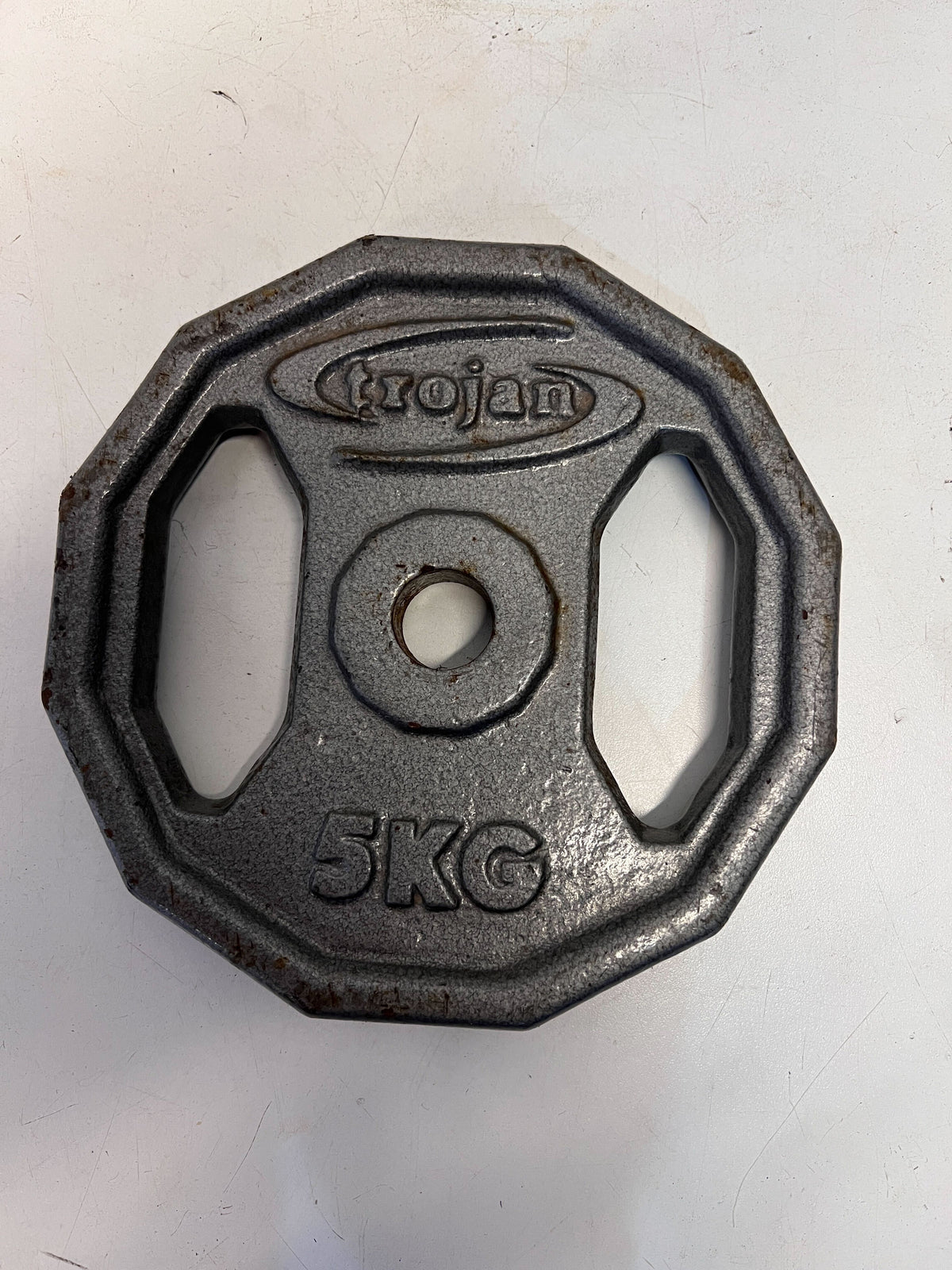 5kg Trojan Cast Iron Weight Plate – Slight Rust - 2ndhandwarehouse.com