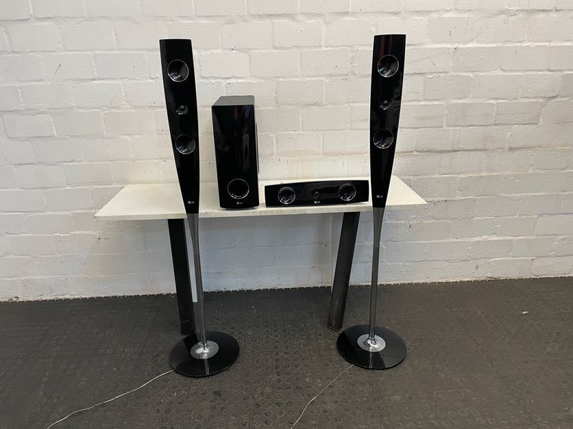 LG Subwoofer with 3 Speakers - 2ndhandwarehouse.com
