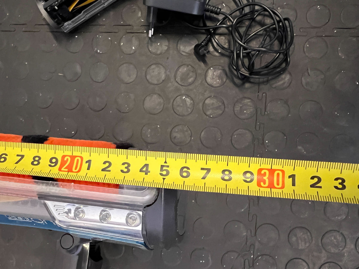 Shark Cordless Vaccuum - Rechargeable (Germany) - 2ndhandwarehouse.com