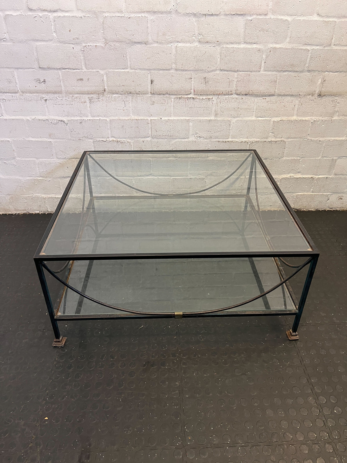 Elegant Glass-Top Coffee Table with Black Metal Frame
